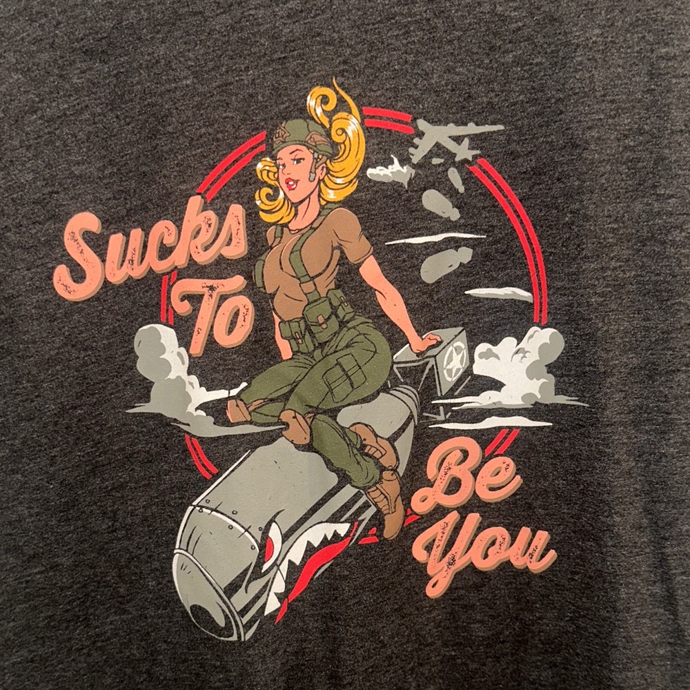 EUC Men’s Grunt Brand Sucks To Be You Military Army Pin-Up  Charcoal Gray Shirt